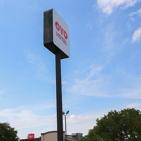 Oyo Hotel Texarkana Trinity Ar Hwy I-30 Екстериор снимка